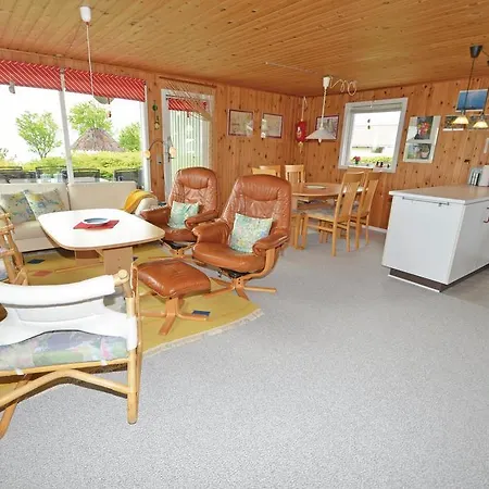 Three-bedroom Holiday With A Fireplace 109 * Эбельтофт